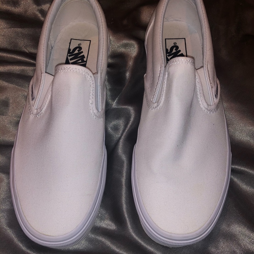 VANS white slip on